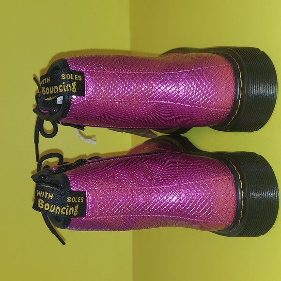 Dr. Martens1460 Reptile Emboss Boots - Picture 8 of 11